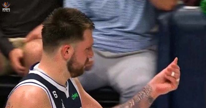 东契奇因数钱手势被罚款5万美元 累计罚款达9.