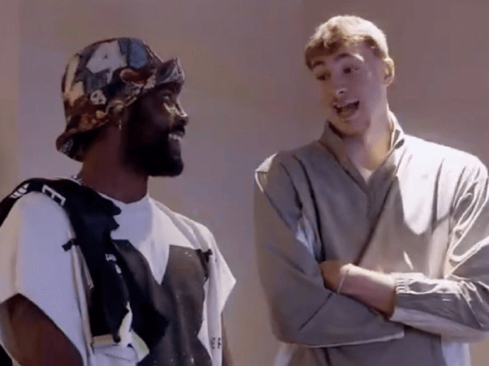 欧文深夜连线弗拉格：连败期心理辅导助力年轻