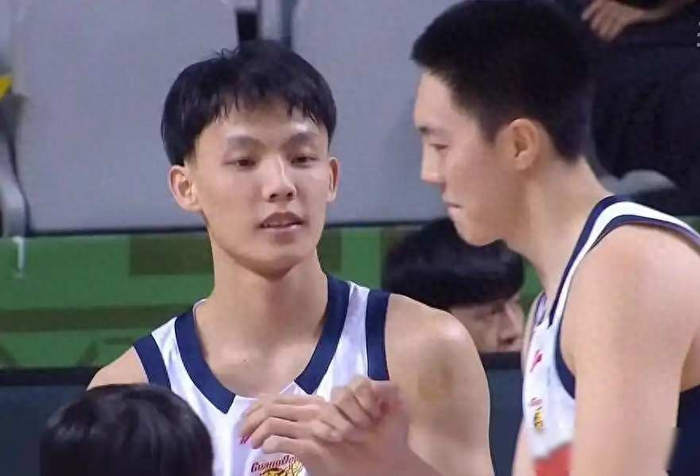 焦泊乔离队后杜锋执教风格转变 广东队季后赛表