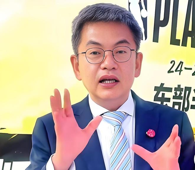 湖人季后赛首战告负 亚历山大哑火詹姆斯成关键